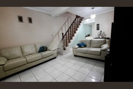 Casa à venda com 3 quartos, 250m² em Balneário São Francisco, Diadema