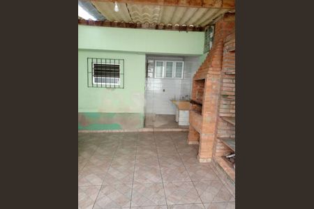 Casa à venda com 3 quartos, 168m² em Jardim Juá, São Paulo