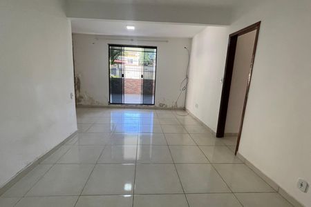 Sala de casa para alugar com 2 quartos, 75m² em Vila Canaan, Duque de Caxias