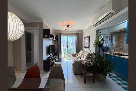 Apartamento à venda com 60m², 2 quartos e 1 vaga Apartamento à venda com 60m², 2 quartos e 1 vagaSala