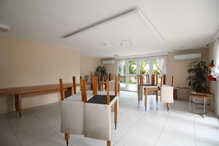 Apartamento à venda com 60m², 2 quartos e 1 vaga Apartamento à venda com 60m², 2 quartos e 1 vagaÁrea comum - Salão de festas