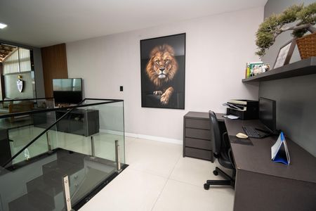 Apartamento à venda com 123m², 2 quartos e 1 vaga Apartamento à venda com 123m², 2 quartos e 1 vagaEscritório