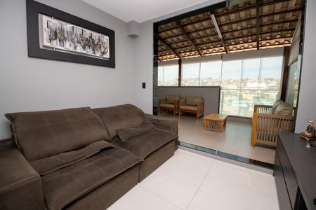 Apartamento à venda com 123m², 2 quartos e 1 vaga Apartamento à venda com 123m², 2 quartos e 1 vagaSala 2