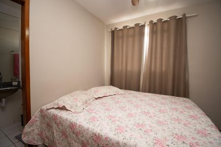 Quarto Suíte de apartamento à venda com 2 quartos, 123m² em Tres Barras, Contagem