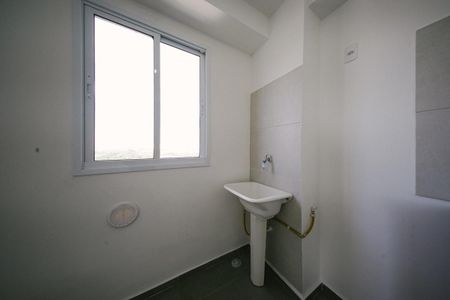Apartamento para alugar com 34m², 2 quartos e 1 vaga Apartamento para alugar com 34m², 2 quartos e 1 vagaCozinha e Área de Serviço