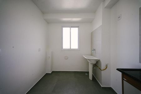 Apartamento para alugar com 34m², 2 quartos e 1 vaga Apartamento para alugar com 34m², 2 quartos e 1 vagaCozinha e Área de Serviço