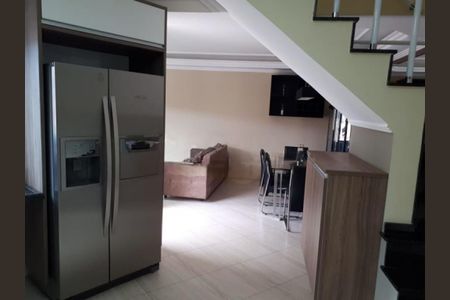 Casa à venda com 3 quartos, 101m² em Jardim Ernestina, São Paulo