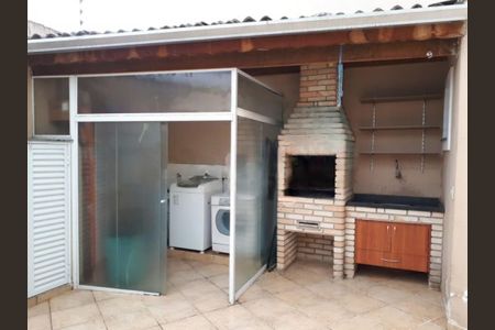 Casa à venda com 3 quartos, 101m² em Jardim Ernestina, São Paulo