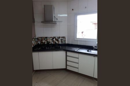 Casa à venda com 101m², 3 quartos e 2 vagas