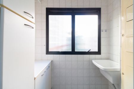 Apartamento à venda com 56m², 2 quartos e 2 vagas Apartamento à venda com 56m², 2 quartos e 2 vagasÁrea de Serviço
