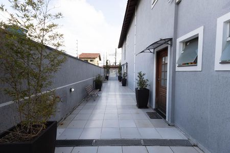 Casa de condomínio à venda com 90m², 2 quartos e 2 vagas Casa de condomínio à venda com 90m², 2 quartos e 2 vagasFachada