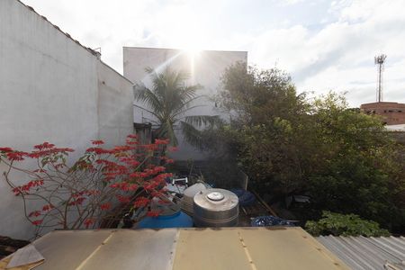 Casa de condomínio à venda com 90m², 2 quartos e 2 vagas Casa de condomínio à venda com 90m², 2 quartos e 2 vagasVista