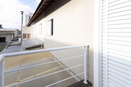 Casa de condomínio à venda com 90m², 2 quartos e 2 vagas Casa de condomínio à venda com 90m², 2 quartos e 2 vagasVaranda