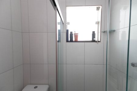 Casa de condomínio à venda com 90m², 2 quartos e 2 vagas Casa de condomínio à venda com 90m², 2 quartos e 2 vagasBanheiro