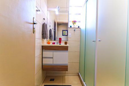 Apartamento à venda com 62m², 2 quartos e sem vaga Apartamento à venda com 62m², 2 quartos e sem vagaBanheiro