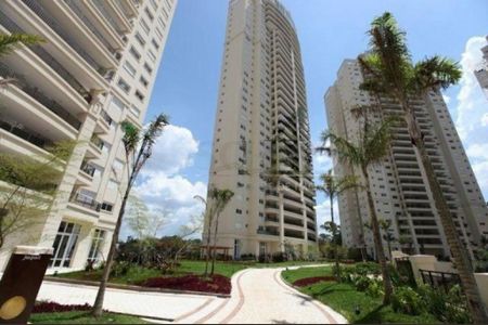Apartamento à venda com 190m², 4 quartos e 3 vagas