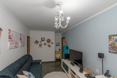Casa à venda com 250m², 3 quartos e 4 vagas Casa à venda com 250m², 3 quartos e 4 vagasSala de Estar