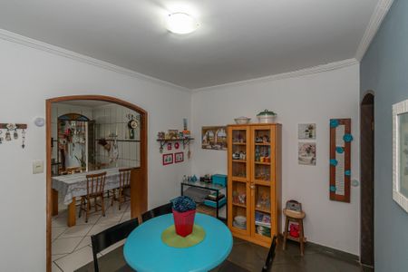 Casa à venda com 250m², 3 quartos e 4 vagas Casa à venda com 250m², 3 quartos e 4 vagasSala de Jantar