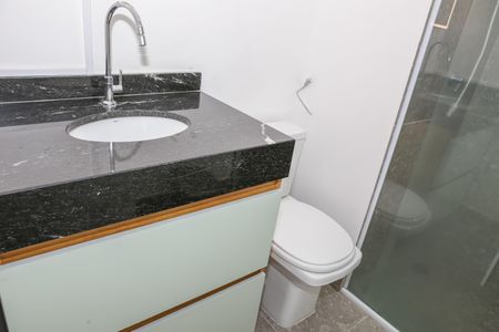 Studio para alugar com 28m², 1 quarto e sem vaga Studio para alugar com 28m², 1 quarto e sem vagaBanheiro