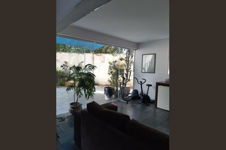 Casa à venda com 4 quartos, 430m² em Vila Nova Caledonia, São Paulo