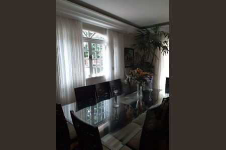 Casa à venda com 430m², 4 quartos e 4 vagas
