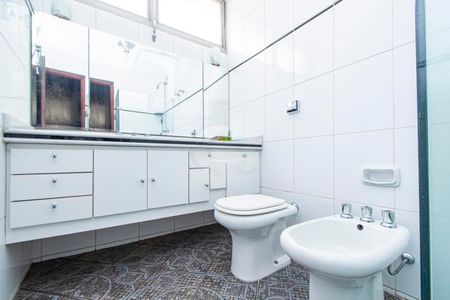 Apartamento para alugar com 3 quartos, 130m² em Jardim Paulista, São Paulo