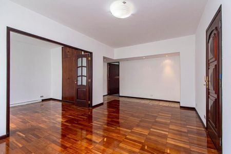 Apartamento para alugar com 3 quartos, 130m² em Jardim Paulista, São Paulo