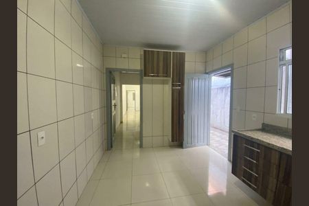 Casa à venda com 3 quartos, 90m² em Jardim Santa Cruz (Campo Grande), São Paulo