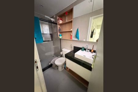 Casa de condomínio à venda com 120m², 2 quartos e 1 vaga Casa de condomínio à venda com 120m², 2 quartos e 1 vagaBanheiro