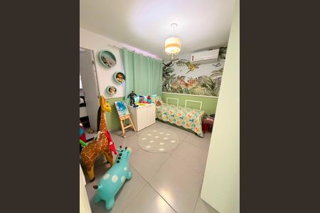 Quarto de casa de condomínio à venda com 2 quartos, 120m² em Jacarepaguá, Rio de Janeiro