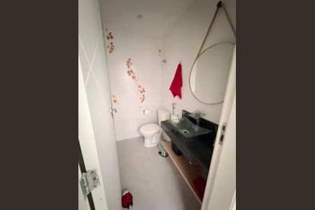 Banheiro de casa de condomínio à venda com 2 quartos, 120m² em Jacarepaguá, Rio de Janeiro
