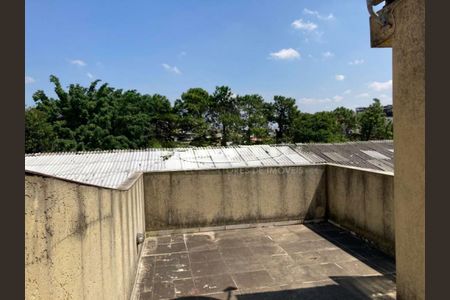 Casa à venda com 62m², 2 quartos e 2 vagas
