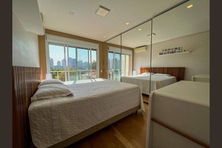 Casa à venda com 453m², 4 quartos e 4 vagas