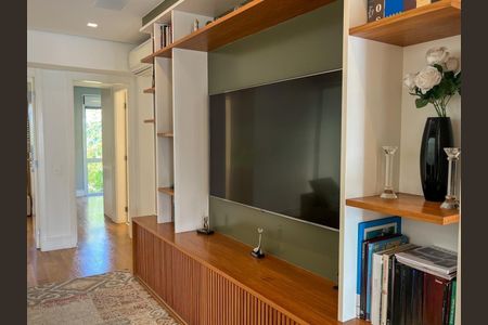 Casa à venda com 4 quartos, 453m² em Campo Belo, São Paulo