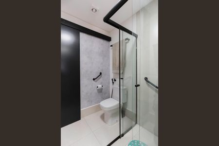 Apartamento à venda com 39m², 1 quarto e 1 vaga Apartamento à venda com 39m², 1 quarto e 1 vagaBanheiro da suíte
