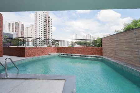 Apartamento à venda com 39m², 1 quarto e 1 vaga Apartamento à venda com 39m², 1 quarto e 1 vagaÁrea comum - Piscina