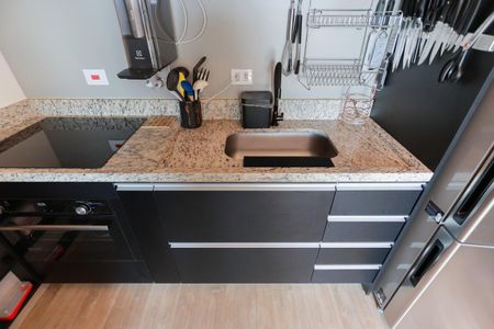 Apartamento à venda com 39m², 1 quarto e 1 vaga Apartamento à venda com 39m², 1 quarto e 1 vagaCozinha e área de serviço