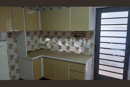 Casa à venda com 106m², 3 quartos e 2 vagas