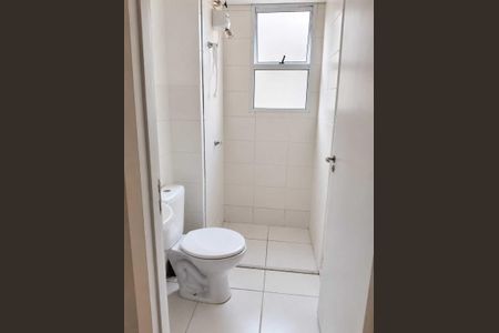 Banheiro de apartamento para alugar com 2 quartos, 41m² em Parque São Bento, Sorocaba