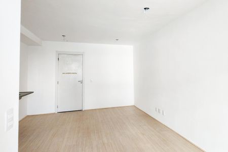 Studio para alugar com 35m², 1 quarto e sem vaga Studio para alugar com 35m², 1 quarto e sem vagaSala - Quarto