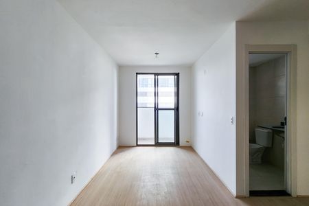 Studio para alugar com 35m², 1 quarto e sem vaga Studio para alugar com 35m², 1 quarto e sem vagaSala - Quarto