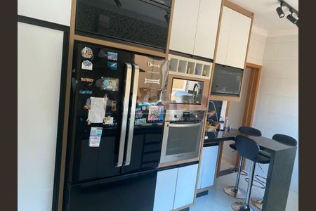 Casa à venda com 110m², 3 quartos e 2 vagas