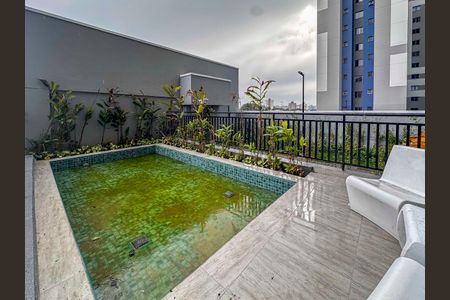 Apartamento para alugar com 37m², 2 quartos e sem vaga Apartamento para alugar com 37m², 2 quartos e sem vagaÁrea comum - Piscina