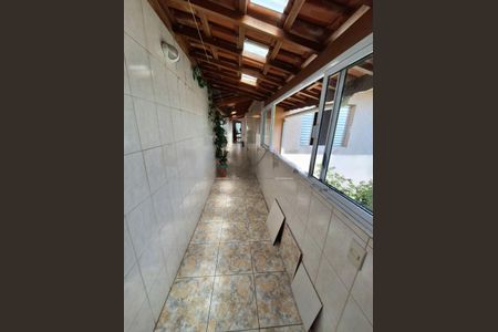 Casa à venda com 120m², 2 quartos e 2 vagas