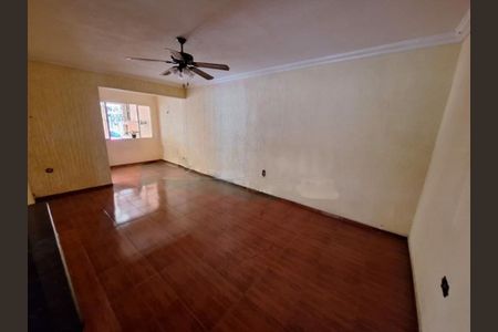 Casa à venda com 120m², 2 quartos e 2 vagas