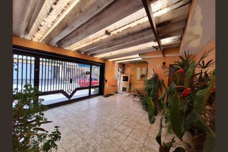 Casa à venda com 120m², 2 quartos e 2 vagas