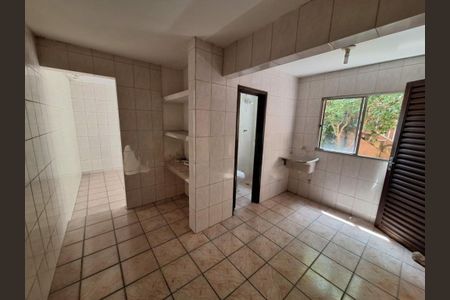 Casa à venda com 120m², 2 quartos e 2 vagas