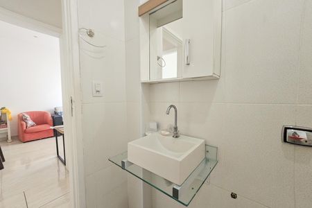 Apartamento para alugar com 101m², 3 quartos e sem vaga
