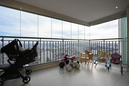 Varanda de apartamento para alugar com 3 quartos, 127m² em Jardim Caboré, São Paulo