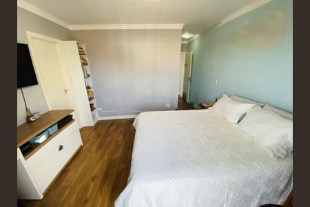 Casa à venda com 3 quartos, 204m² em Campo Grande, São Paulo